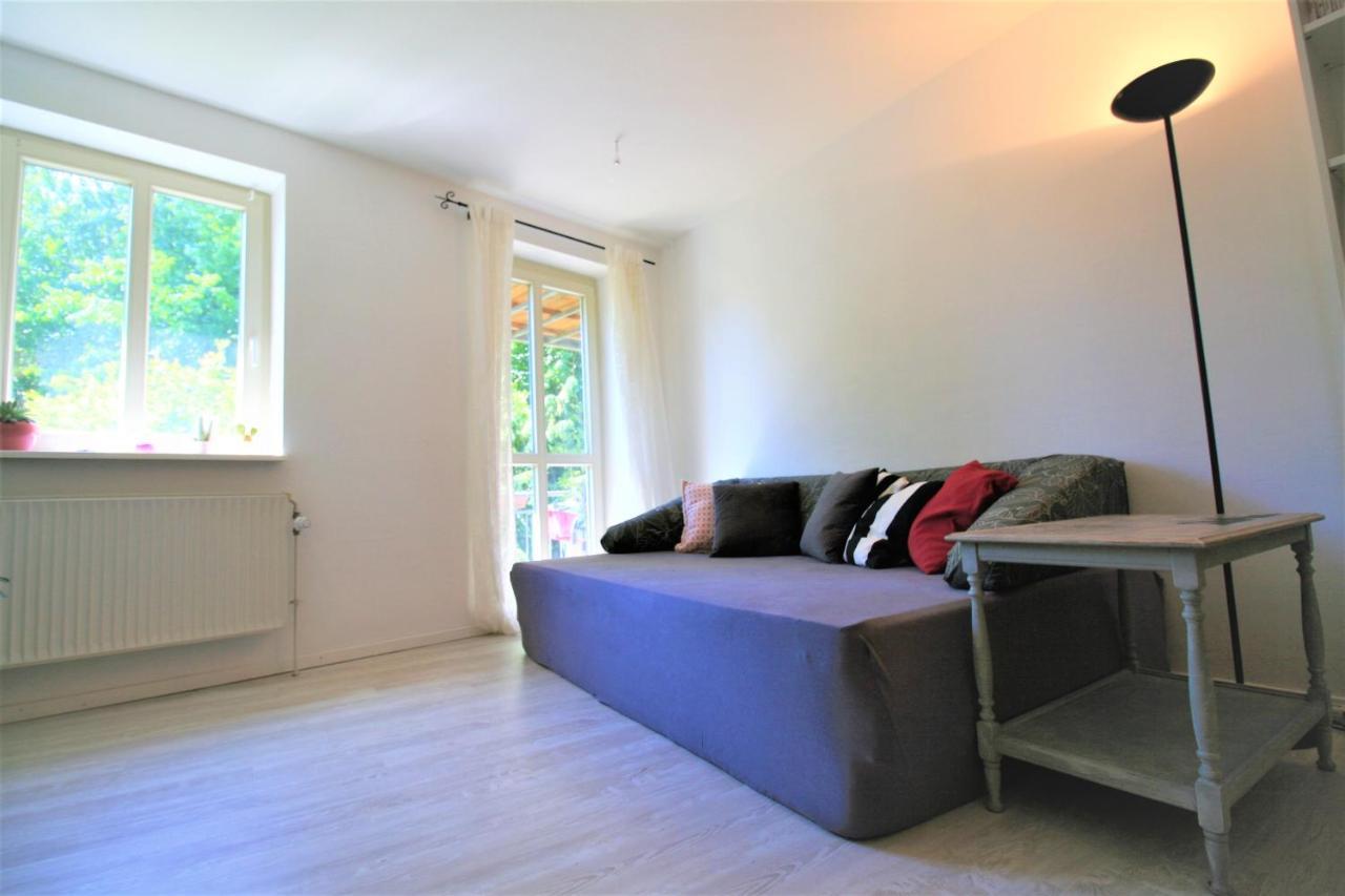פלאנסבורג Zentrale Ferienwohnung „Treibholz“ Im Sonnenblumenhaus מראה חיצוני תמונה