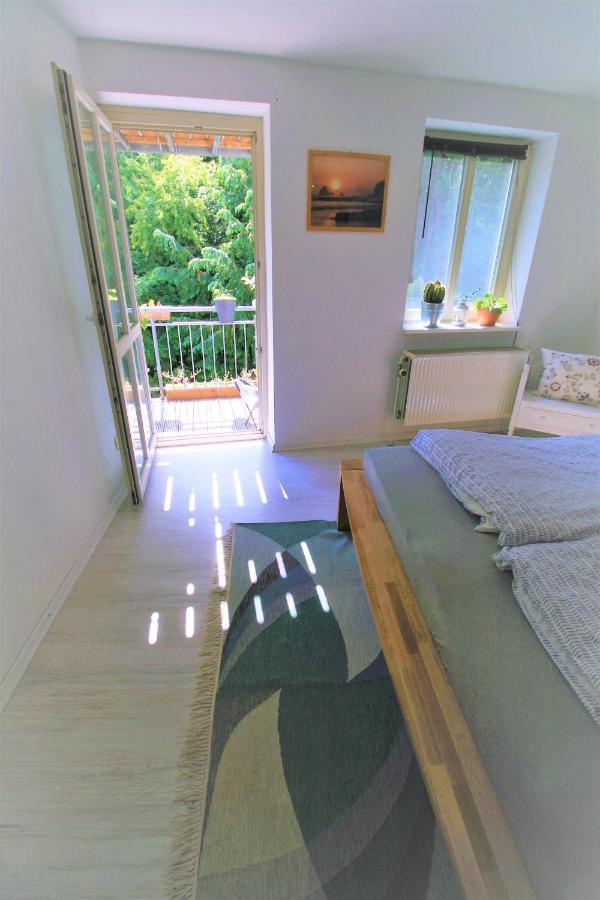 פלאנסבורג Zentrale Ferienwohnung „Treibholz“ Im Sonnenblumenhaus מראה חיצוני תמונה